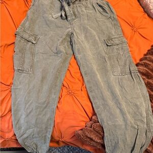 American Eagle Outfitters Olive Cargo Joggers